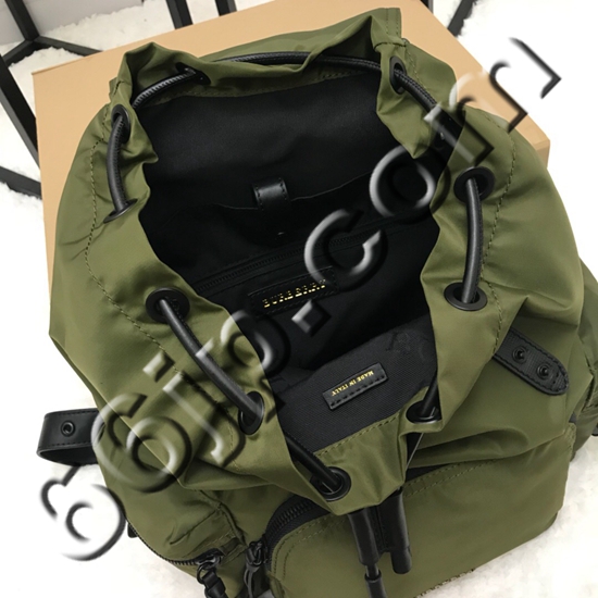 バーバリーバッグ全体デザイン